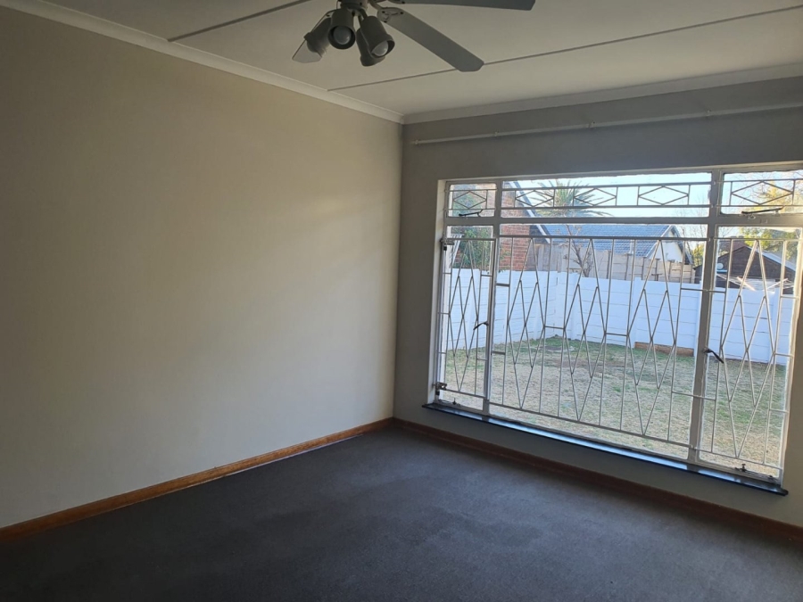 To Let 3 Bedroom Property for Rent in Fichardt Park Free State